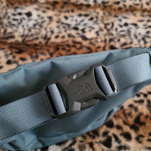 The North Face Fanny - Picture 5 of 11